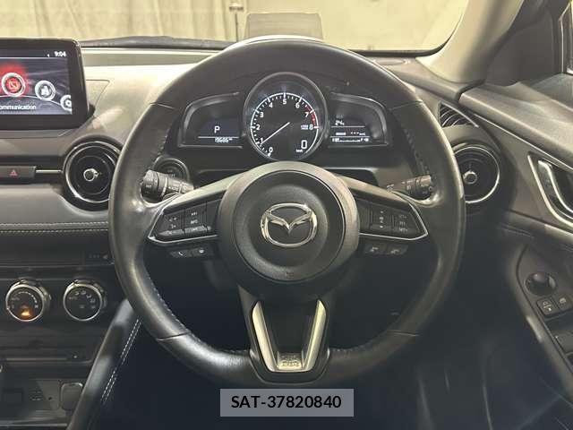 Mazda CX-3 2018-11 8354272-9