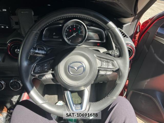 Mazda CX-3 2017-09 8365360-14