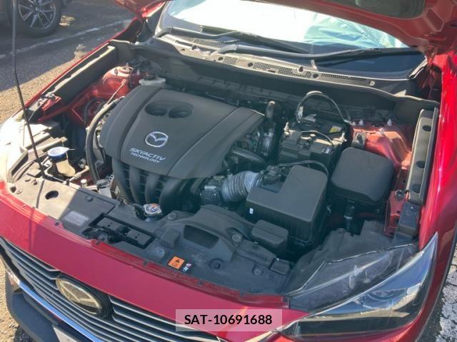 Mazda CX-3 2017-09 8365360-23