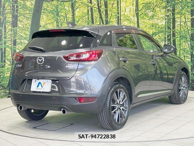 Mazda CX-3 2017-10 8365359-15