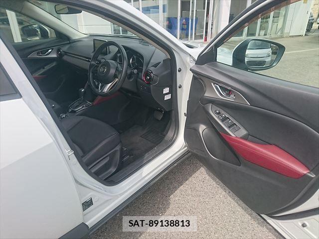 Mazda CX-3 2016-02 8365361-1