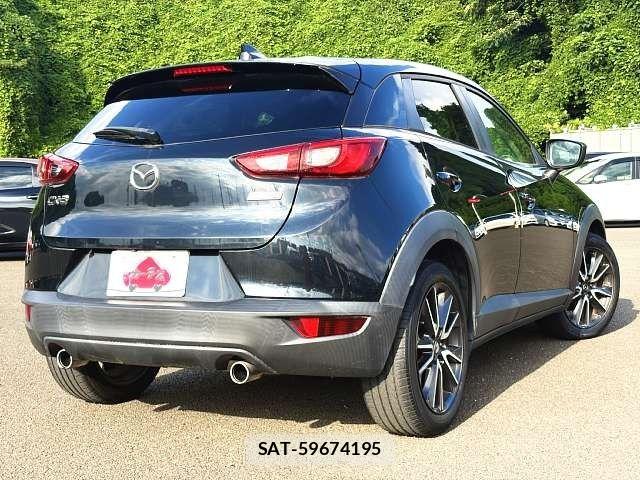 Mazda CX-3 2016-03 8365356-2