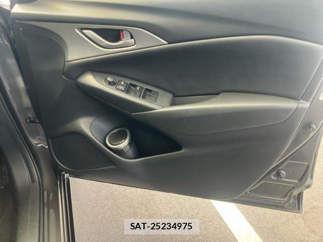 Mazda CX-3 2022-03 8365354-11