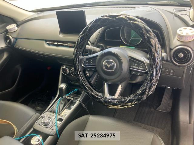 Mazda CX-3 2022-03 8365354-13