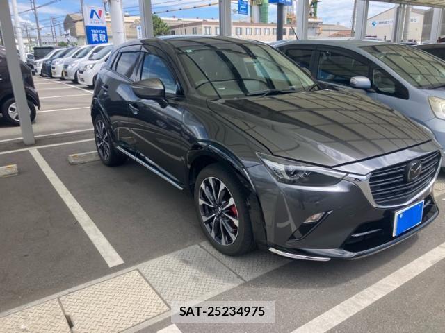 Mazda CX-3 2022-03 8365354-1