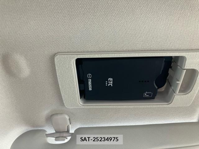 Mazda CX-3 2022-03 8365354-23