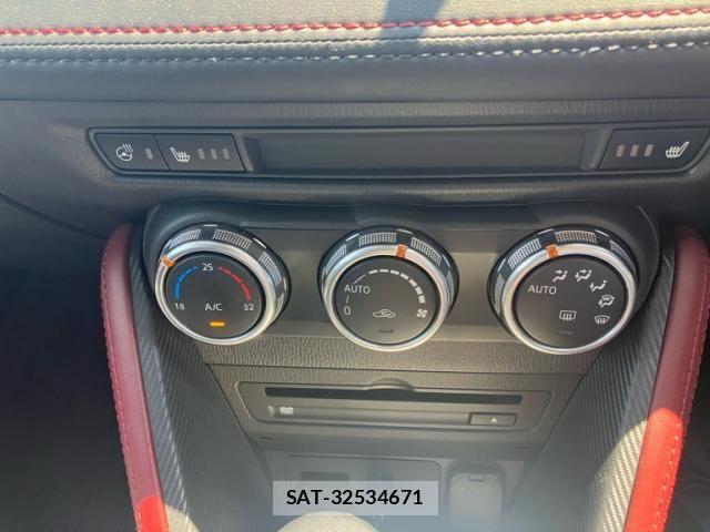 Mazda CX-3 2017-11 8371568-23