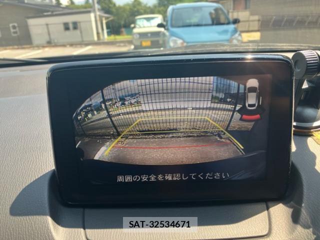 Mazda CX-3 2017-11 8371568-25