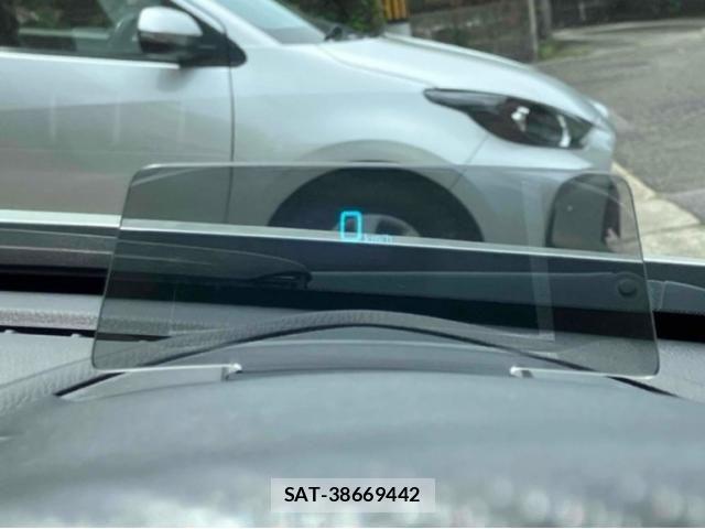 Mazda CX-3 2015-08 8411858-11
