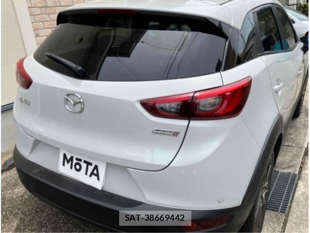 Mazda CX-3 2015-08 8411858-1