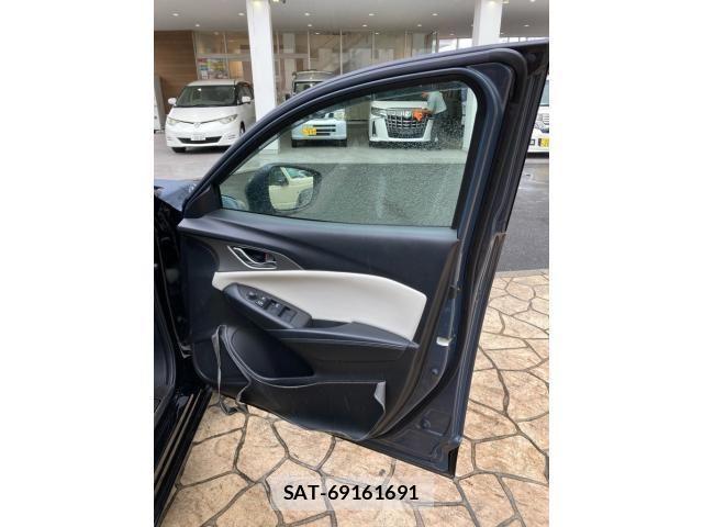 Mazda CX-3 2021-12 8411854-9