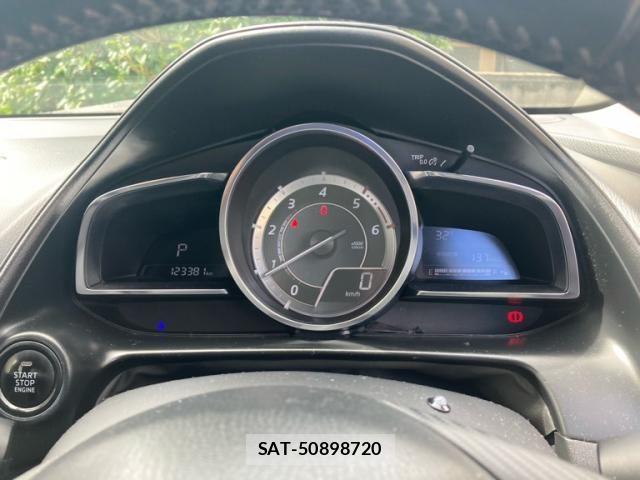 Mazda CX-3 2015-03 8411857-16