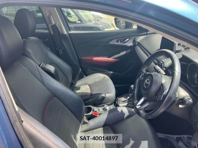 Mazda CX-3 2017-02 8438043-10