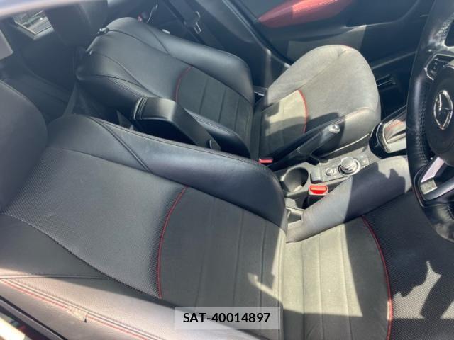 Mazda CX-3 2017-02 8438043-11