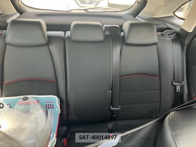 Mazda CX-3 2017-02 8438043-12