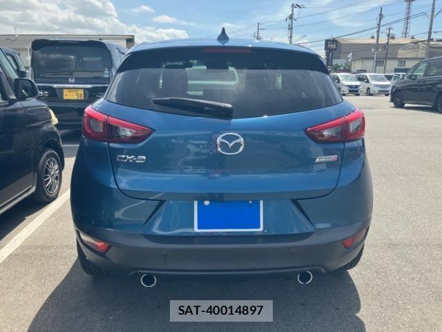 Mazda CX-3 2017-02 8438043-2