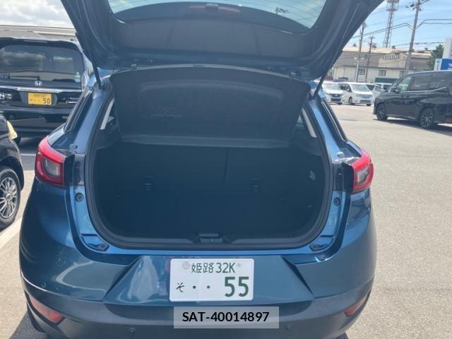 Mazda CX-3 2017-02 8438043-4