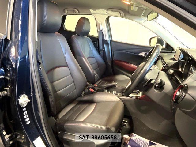 Mazda CX-3 2015-02 8485223-8