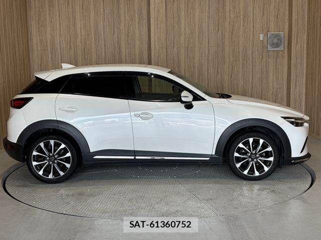 Mazda CX-3 2019-07 8524201-18
