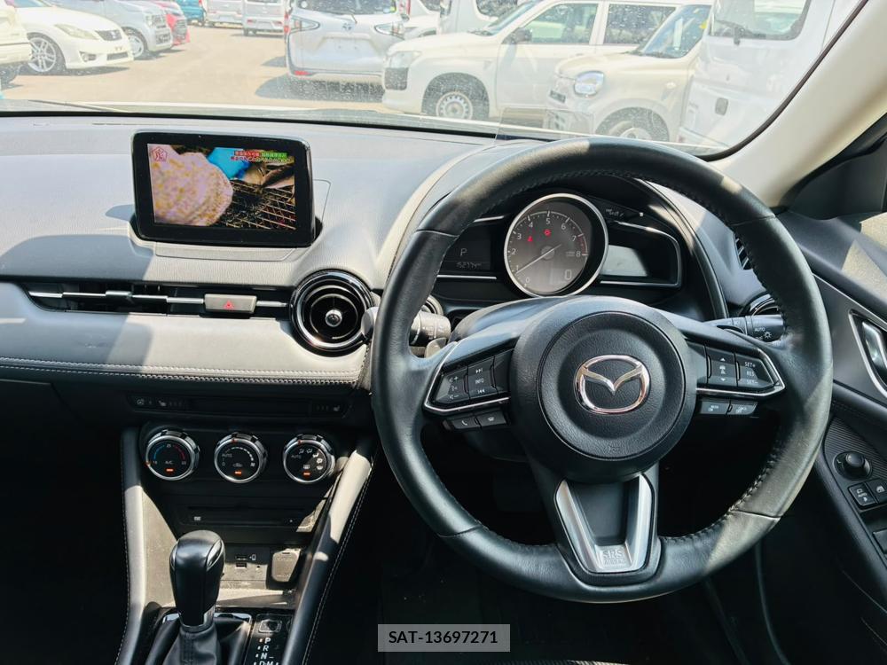 Mazda CX-3 2020-08 8200282-13