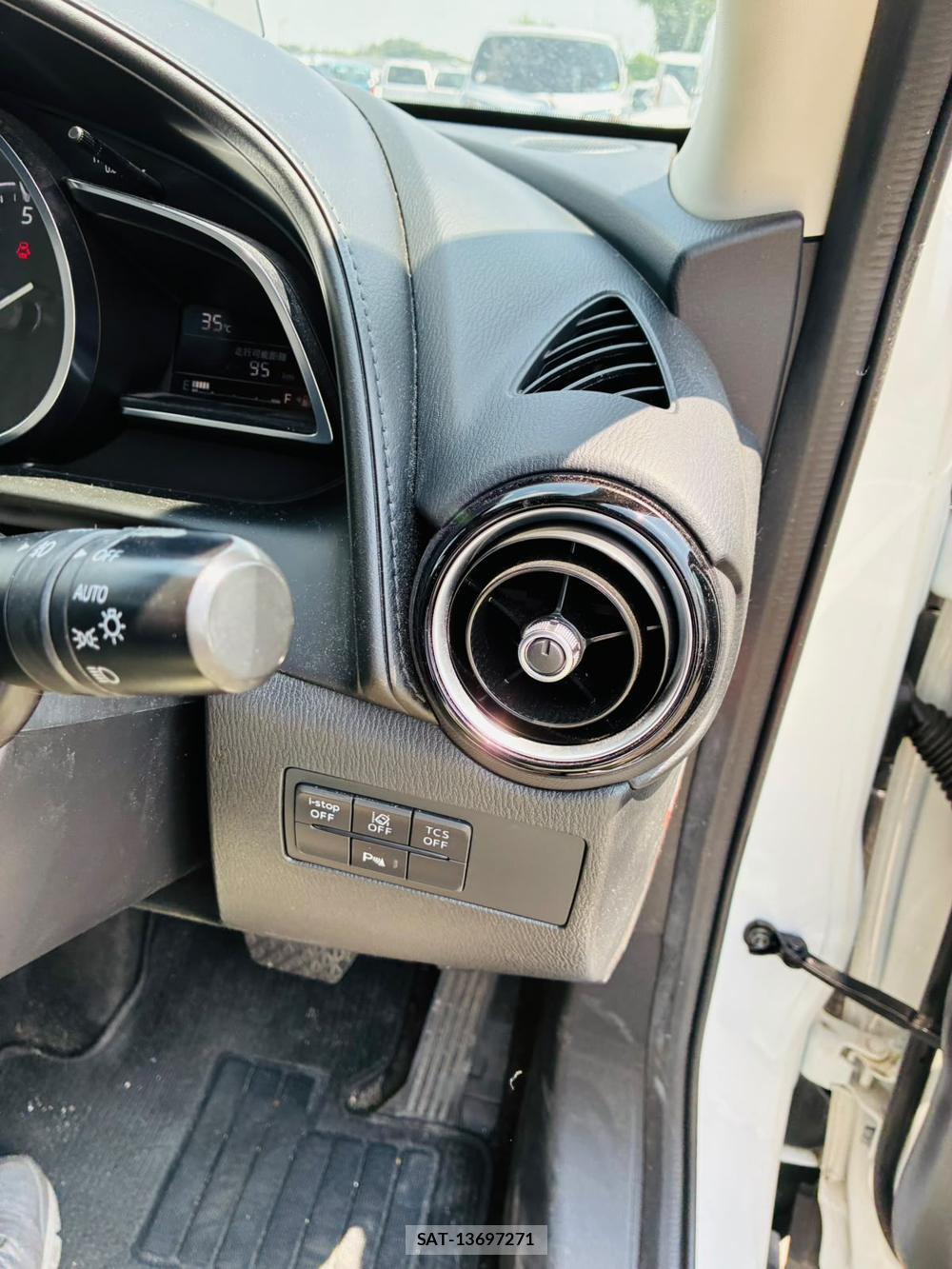 Mazda CX-3 2020-08 8200282-16