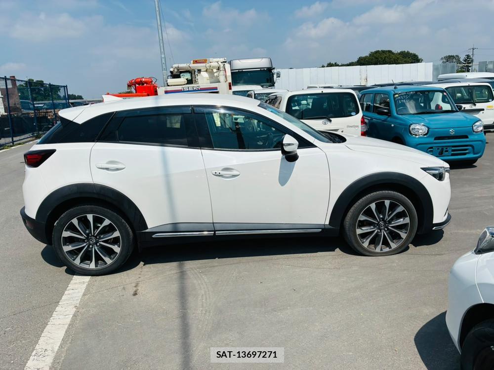 Mazda CX-3 2020-08 8200282-5