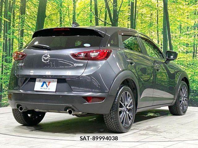 Mazda CX-3 2017-08 8524200-16