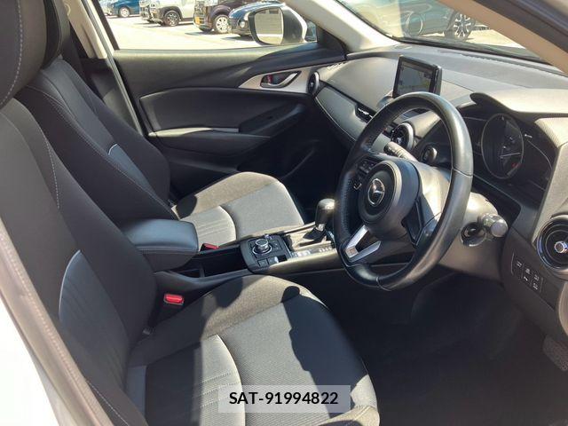 Mazda CX-3 2018-11 8524203-10