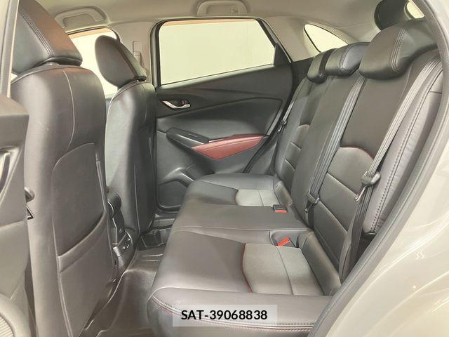 Mazda CX-3 2015-02 8524208-21