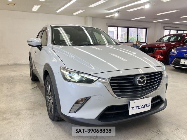 Mazda CX-3 2015-02 8524208-22