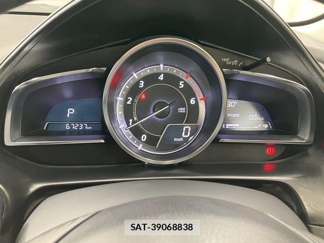 Mazda CX-3 2015-02 8524208-28