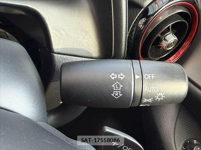 Mazda CX-3 2017-03 8561600-25