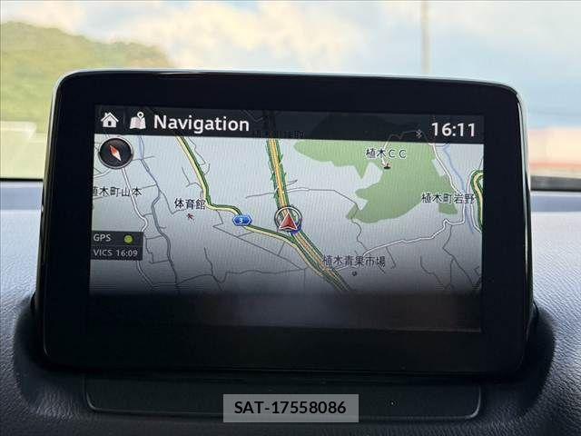 Mazda CX-3 2017-03 8561600-3