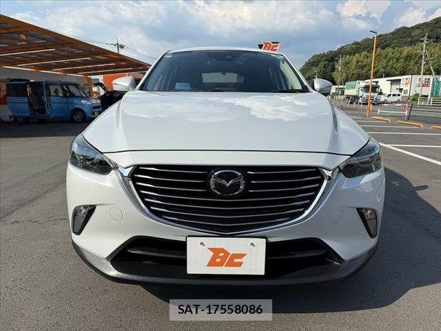 Mazda CX-3 2017-03 8561600-8