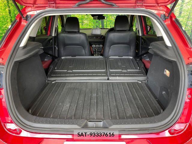 Mazda CX-3 2015-07 8561601-10