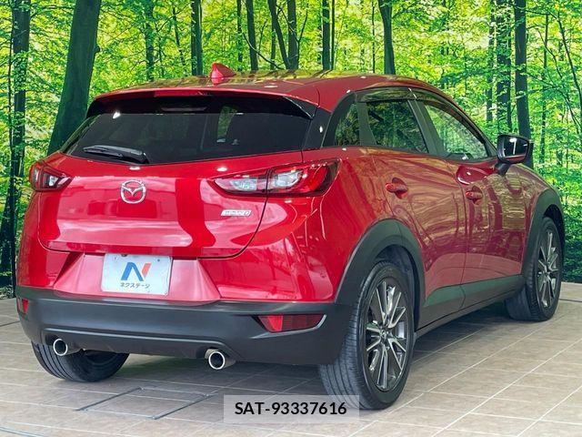Mazda CX-3 2015-07 8561601-17