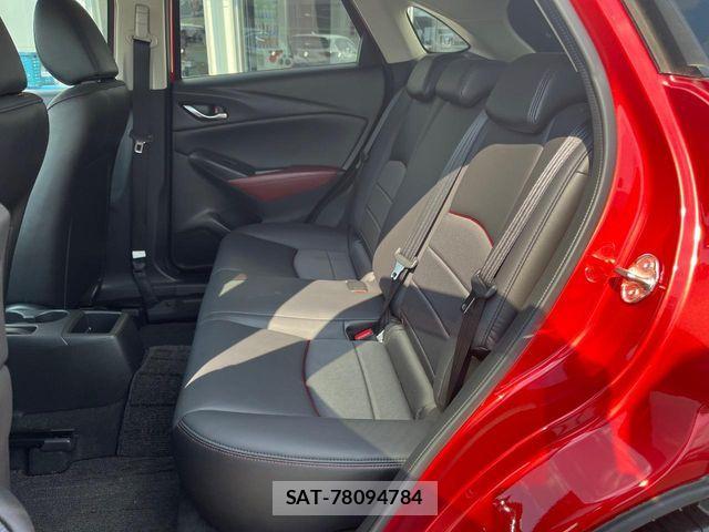 Mazda CX-3 2018-01 8626337-8