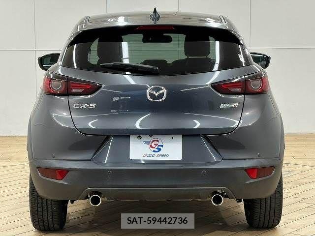 Mazda CX-3 2018-05 8626336-15
