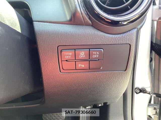 Mazda CX-3 2018-09 8626338-9