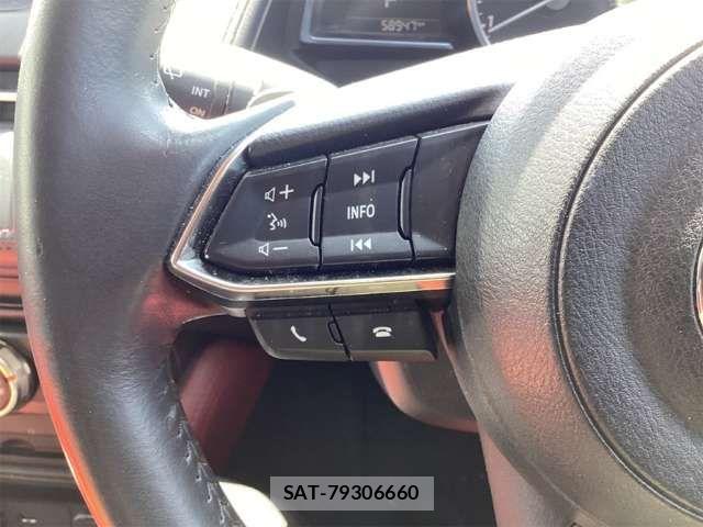Mazda CX-3 2018-09 8626338-6