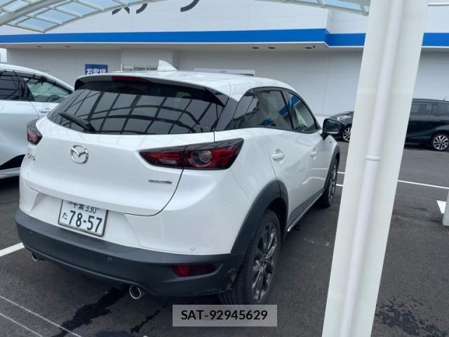 Mazda CX-3 2020-09 8658612-3