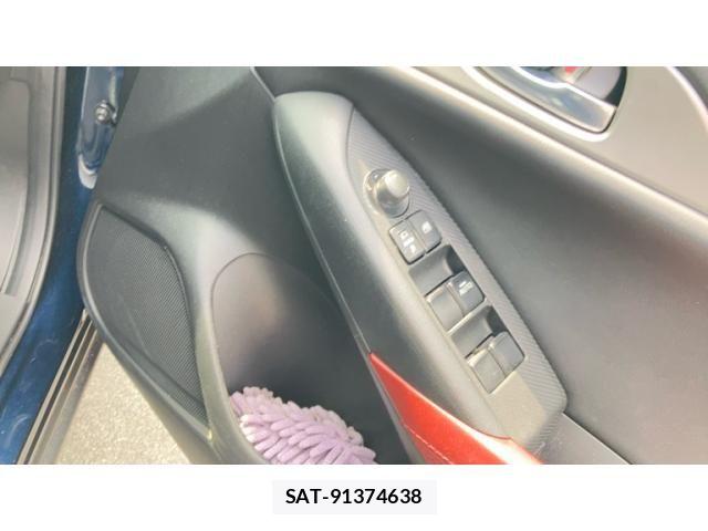 Mazda CX-3 2017-08 8658614-10