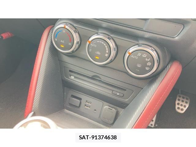 Mazda CX-3 2017-08 8658614-15