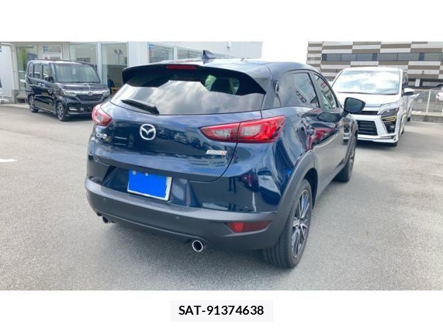 Mazda CX-3 2017-08 8658614-2
