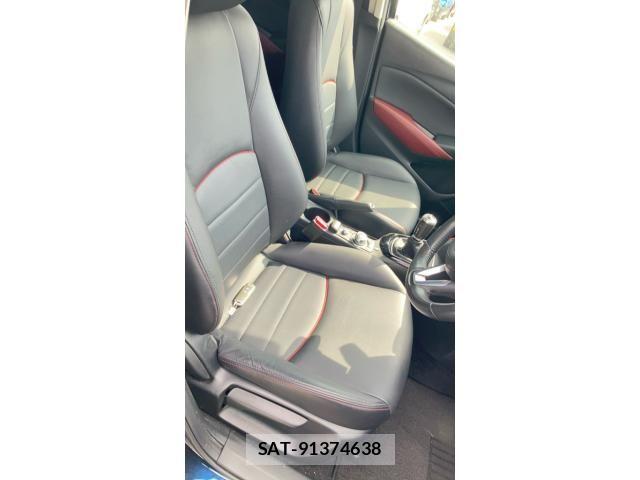 Mazda CX-3 2017-08 8658614-8