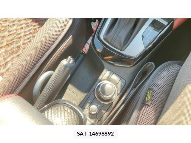 Mazda CX-3 2016-01 8685374-6