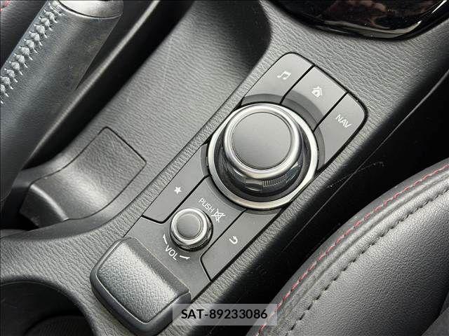 Mazda CX-3 2018-02 8685373-14
