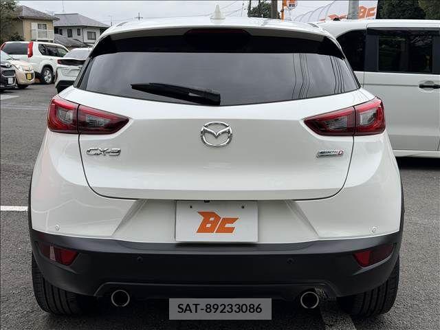Mazda CX-3 2018-02 8685373-22