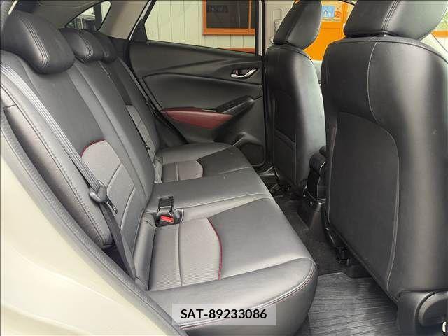 Mazda CX-3 2018-02 8685373-25