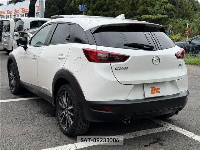 Mazda CX-3 2018-02 8685373-7